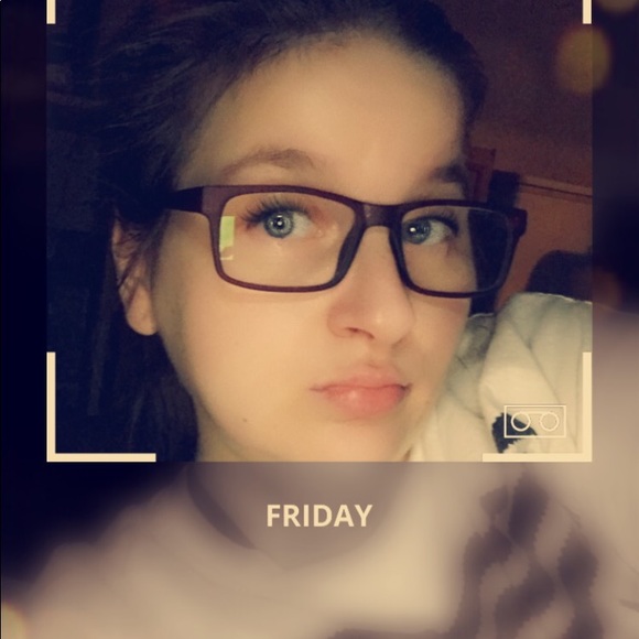 Meet your Posher, Jennifer - Picture 6 of 10